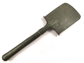 Zaristisches Russland, Spaten datiert 1905, überlackiertes Stück