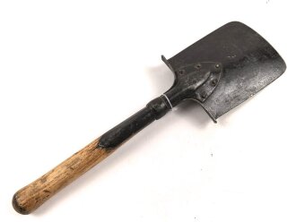 Zaristisches Russland, Spaten datiert 1916