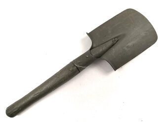 Zaristisches Russland, Spaten datiert 1916, überlackiertes Stück
