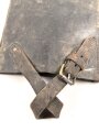 Spatenleder datiert 1916 unter Krone. Ungereinigtes Stück