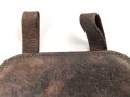 Spatenleder datiert 1916 unter Krone. Ungereinigtes Stück