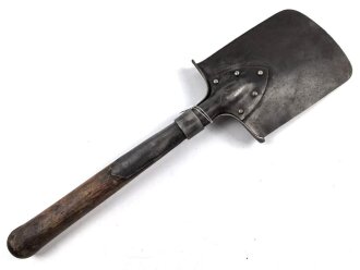 Zaristisches Russland, Spaten datiert 1915