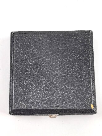 Etui für ein Eisernes Kreuz 1. Klasse 1939. Frühes Stück mit eckigem Drücker