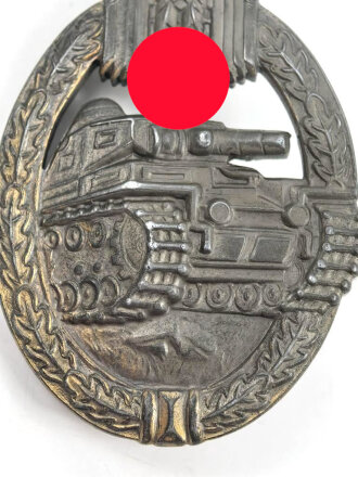 Panzerkampfabzeichen in bronze, Zink bronziert. Hersteller Frank & Reif Stuttgart