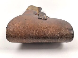 Luftwaffe, Pistolentasche für Pistole Ungarische M 37 Femaru. Stark getragenes Stück datiert 1941