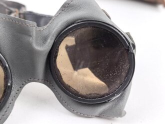 Allgemeine Schutzbrille Wehrmacht in Hülle aus Ersatzmaterial. Umbral Gläser ( getönt)