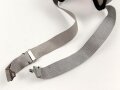 Getönte Brille mit Aluminiumrahmen, sieht man so immer wieder auf Fotos bei Angehörigen der Gebirgstruppe. Ungetragen, Gummiband ohne Funktion