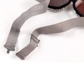 Getönte Brille mit Aluminiumrahmen, sieht man so immer wieder auf Fotos bei Angehörigen der Gebirgstruppe. Ungetragen, Gummiband ohne Funktion