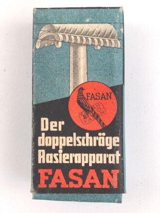 "FASAN" Rasierapparat aus weißer Preßmasse. Ungebraucht, in der originalen Umverpackung