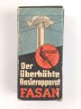 "FASAN" Rasierapparat aus weißer Preßmasse. Ungebraucht, in der originalen Umverpackung, diese leicht zerdrückt
