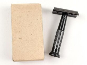 Rasierapparat aus brauner Preßmasse ohne...