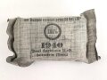 Verbandpäckchen kleines Modell datiert 1940 , gehört so unser anderem in Verbandkästen der Wehrmacht und des Luftschutz