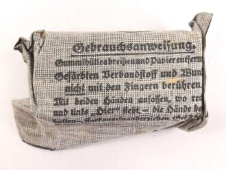 Verbandpäckchen kleines Modell datiert 1941 , gehört so unser anderem in Verbandkästen der Wehrmacht und des Luftschutz