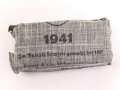 Verbandpäckchen kleines Modell datiert 1941 , gehört so unser anderem in Verbandkästen der Wehrmacht und des Luftschutz