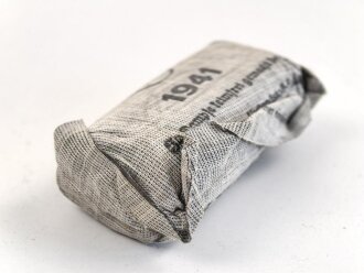 Verbandpäckchen kleines Modell datiert 1941 ,...