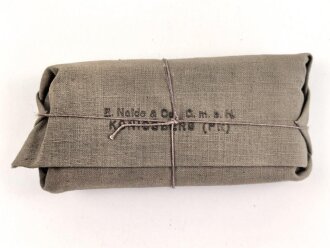Verbandpäckchen großes Modell datiert 1940 , gehört so unter anderem in Verbandkästen der Wehrmacht und des Luftschutz