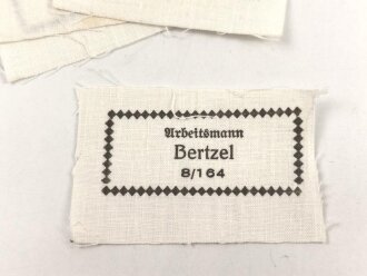 Reichsarbeitsdienst , Wäscheetikett für einen Arbeitsmann 8/164, ca. 4 x 6,5 cm, Textil, ungebraucht, sie erhalten ein( 1 ) Stück
