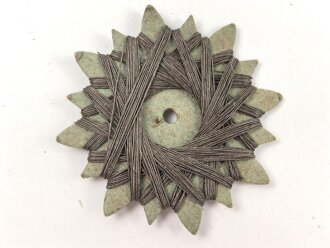 Gruschwitz Leinenzwirn, Feldgrauer Zwirn auf Pappsternchen. Durchmesser etwa 6cm, sie erhalten ein ( 1 ) Stück