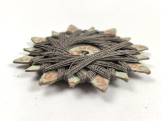 Gruschwitz Leinenzwirn, Feldgrauer Zwirn auf Pappsternchen. Durchmesser etwa 6cm, sie erhalten ein ( 1 ) Stück