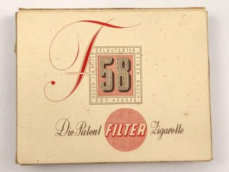 Pack "F58" Zigaretten, ungeöffnet, Steuerbanderole mit Hakenkreuz
