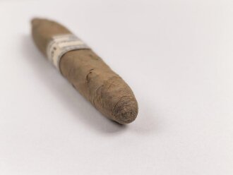 Zigarre mit Banderole " Für Deutsche Wehrmacht Steuerfrei"