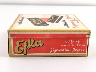 50 Blatt EFKA Zigarettenpapier, sehr guter Zustand, sie erhalten ein ( 1 ) Stück aus dem originalen Umkarton, dieser mit geschwärzter Steuerbanderole mit Hakenkreuz