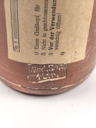 Reizstoff Flasche (leer), zum Testen von Gasmasken Wehrmacht, Originales Etikett, gmp = Schering, Höhe mit Stopfen etwa 30cm