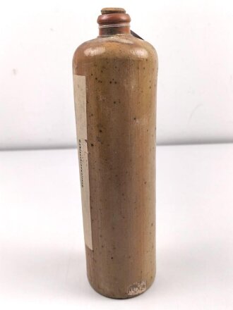 Reizstoff Flasche (leer), zum Testen von Gasmasken Wehrmacht, Originales Etikett, gmp = Schering, Höhe mit Stopfen etwa 30cm