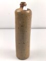 Reizstoff Flasche (leer), zum Testen von Gasmasken Wehrmacht, Originales Etikett, gmp = Schering, Höhe mit Stopfen etwa 30cm