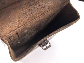 Kaiserreich und 1. Weltkrieg, ungeschwärzte Ledertasche , Maße etwa 15,5 x 23,5 x 4cm