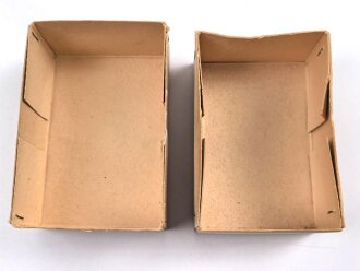 Leere Umverpackung für 100 Stück Hoheitsabzeichen für Feldmütze mit Kokarde ( Spiegel in Trapezform) Maße etwa 8,5 x 12 x 5cm