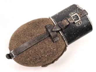 Feldflasche Wehrmacht, durchgängig HRE41 gestempelt, gebraucht