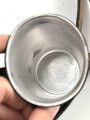 Labeflasche Wehrmacht für Sanitätspersonal. Getragenes Stück in recht gutem Zustand, eingestaubt
