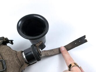 Labeflasche Wehrmacht für Sanitätspersonal. Sehr guter Zustand, Trageriemen fehlt, defekt