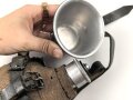 Labeflasche Wehrmacht für Sanitätspersonal. Getragenes Stück mit Mottenschäden, Trageriemen fehlt