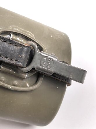 Feldflasche Wehrmacht, getragenes Stück