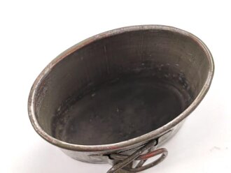 Feldflasche Wehrmacht in Tropenausführung, getragenes Stück