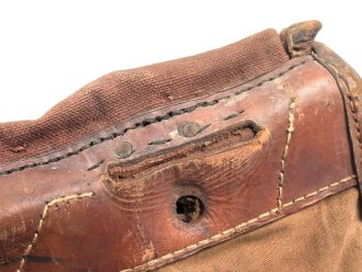 1.Weltkrieg Tornister . Ungereinigter Fundzustand, unvollständig