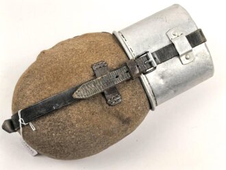 Feldflasche Wehrmacht, stark getragenes Stück