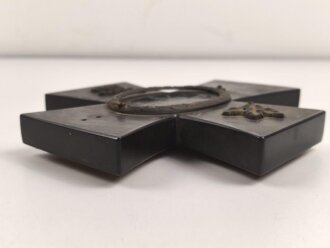 Aufstellrahmen aus schwerer Preßmasse ? Gesamthöhe etwa 20cm, ungereinigtes Stück