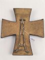Aufstellrahmen aus schwerer Preßmasse ? Gesamthöhe etwa 20cm, ungereinigtes Stück