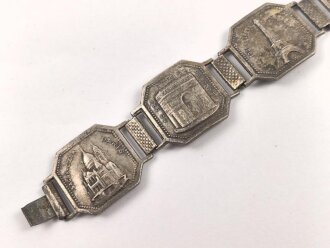 Frankreich, Andenkenarmband unter anderem "Paris" Darstellend.