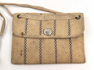 Tasche für eine Erkennungsmarke, getragenes Stück