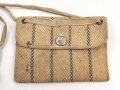 Tasche für eine Erkennungsmarke, getragenes Stück