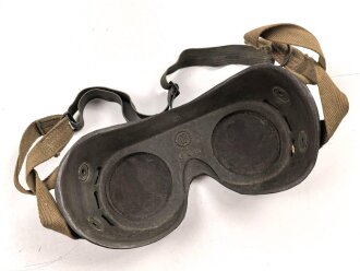 Schutzbrille "Auer Neophan" Wehrmacht, Gummi weich, grau getönte Gläser