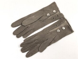 Paar Handschuhe für Offiziere aus Wildleder. Ungetragenes Paar