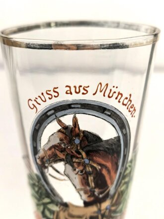 Andenkenglas eines Angehörigen im Kavallerie...