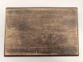 Andenkenschachtel aus Holz, Darstellend einen Elch im Wald sowie "Lapplandfront 1944" Ungereinigt, guter Zustand, Maße etwa 18,5 x 28 x 9,5cm