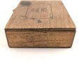 1.Weltkrieg, Zigarrenverpackung "Siegesheld" Verschluss defekt, Maße etwa 11,5 x 14,5 x 4cm