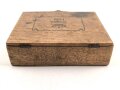 1.Weltkrieg, Zigarrenverpackung "Siegesheld" Verschluss defekt, Maße etwa 11,5 x 14,5 x 4cm